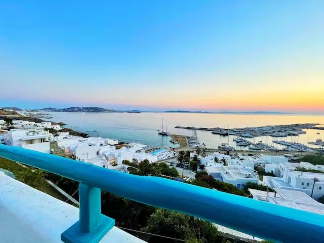 Sunset Breeze And * Mykonos Town